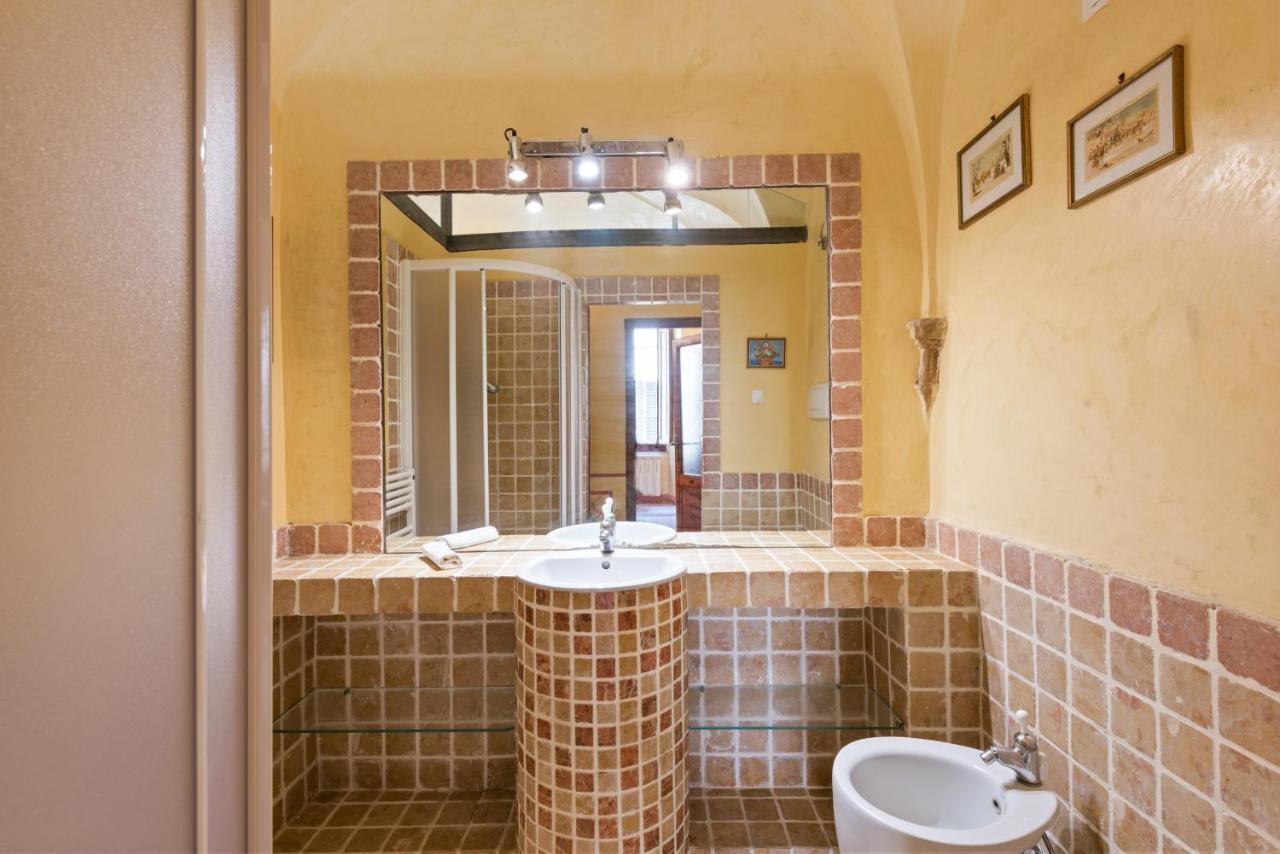 Appartamento Beatrice - Affitti Brevi Italia Сиена Экстерьер фото