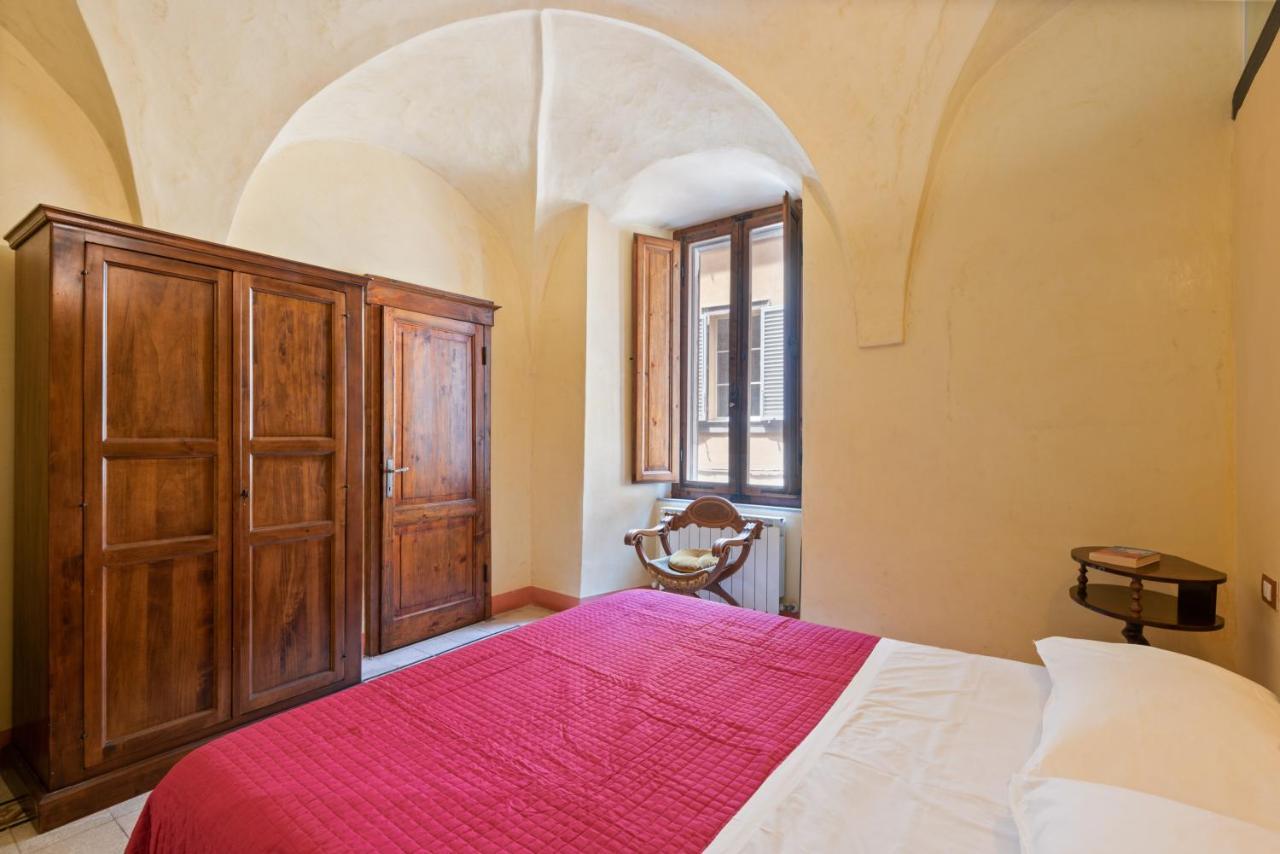 Appartamento Beatrice - Affitti Brevi Italia Сиена Экстерьер фото
