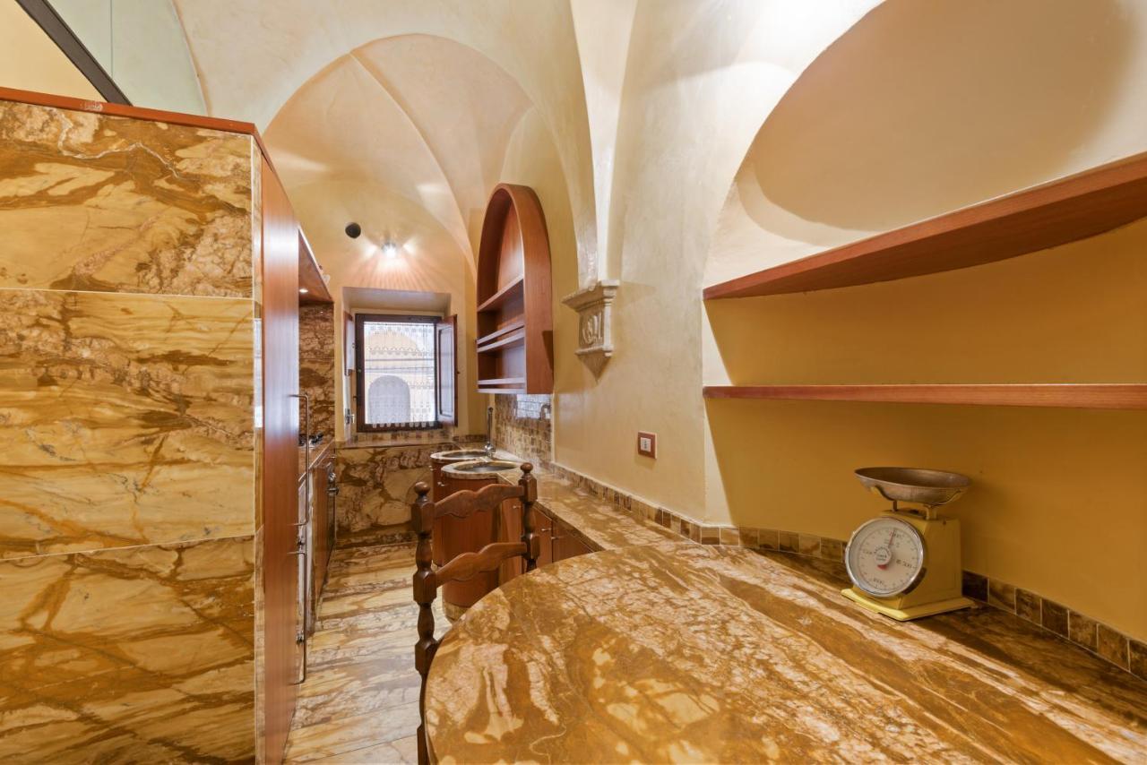 Appartamento Beatrice - Affitti Brevi Italia Сиена Экстерьер фото
